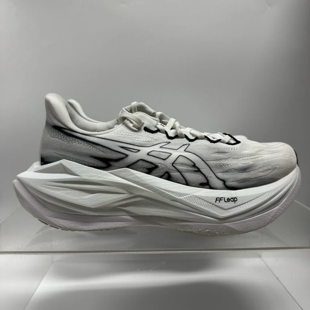 Asics Superblast 3 White Black Running Shoes 1013A177 Men's Size 7 / Women's 8.5